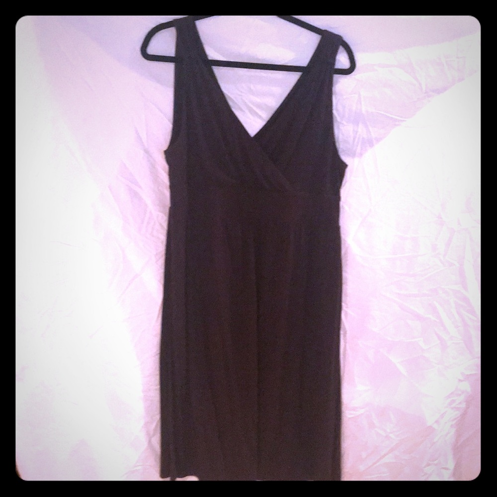 Brown sleeves knit dress